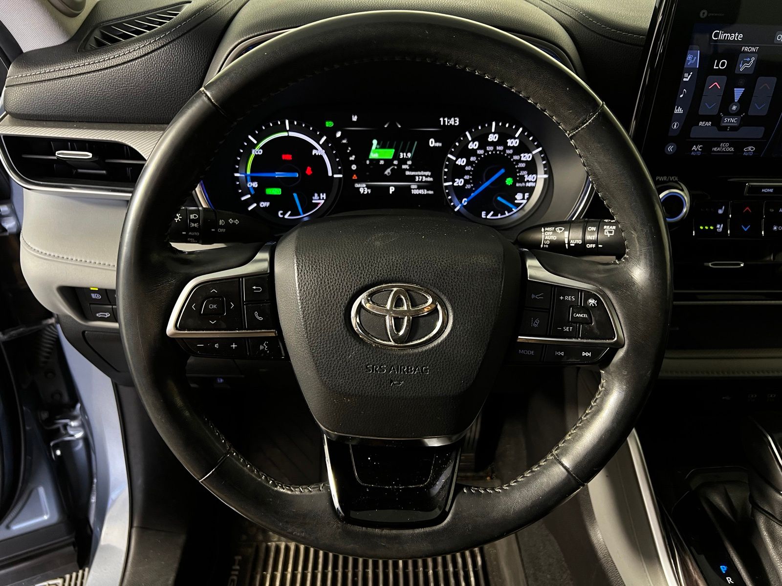 Thumbnail: 2021 Toyota Highlander - 9