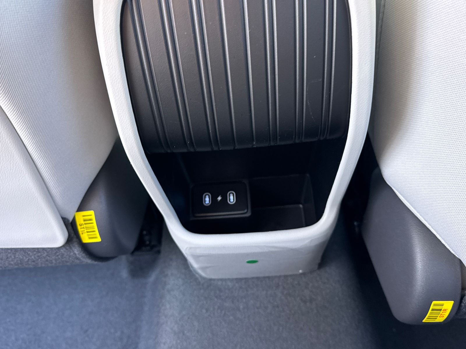 New 2026 Blue Hyundai SE image 25