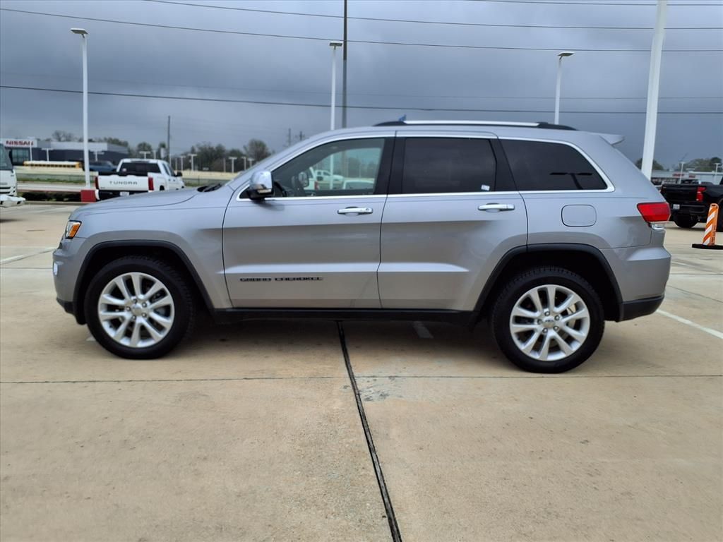2017 Jeep Grand Cherokee Limited Silver at Shottenkirk Kia Fort Bend