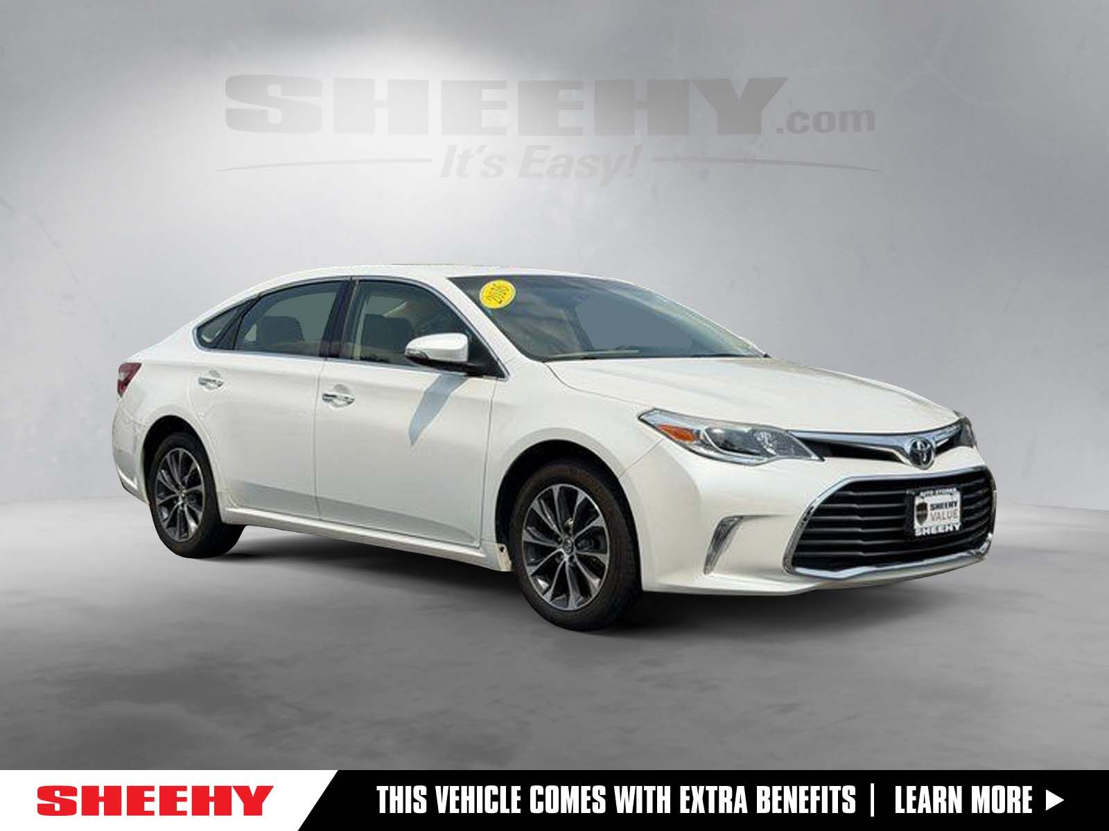 White (Blizzard Pearl) 2016 Toyota Avalon Sedan Front-Wheel Drive 6-Speed Automatic