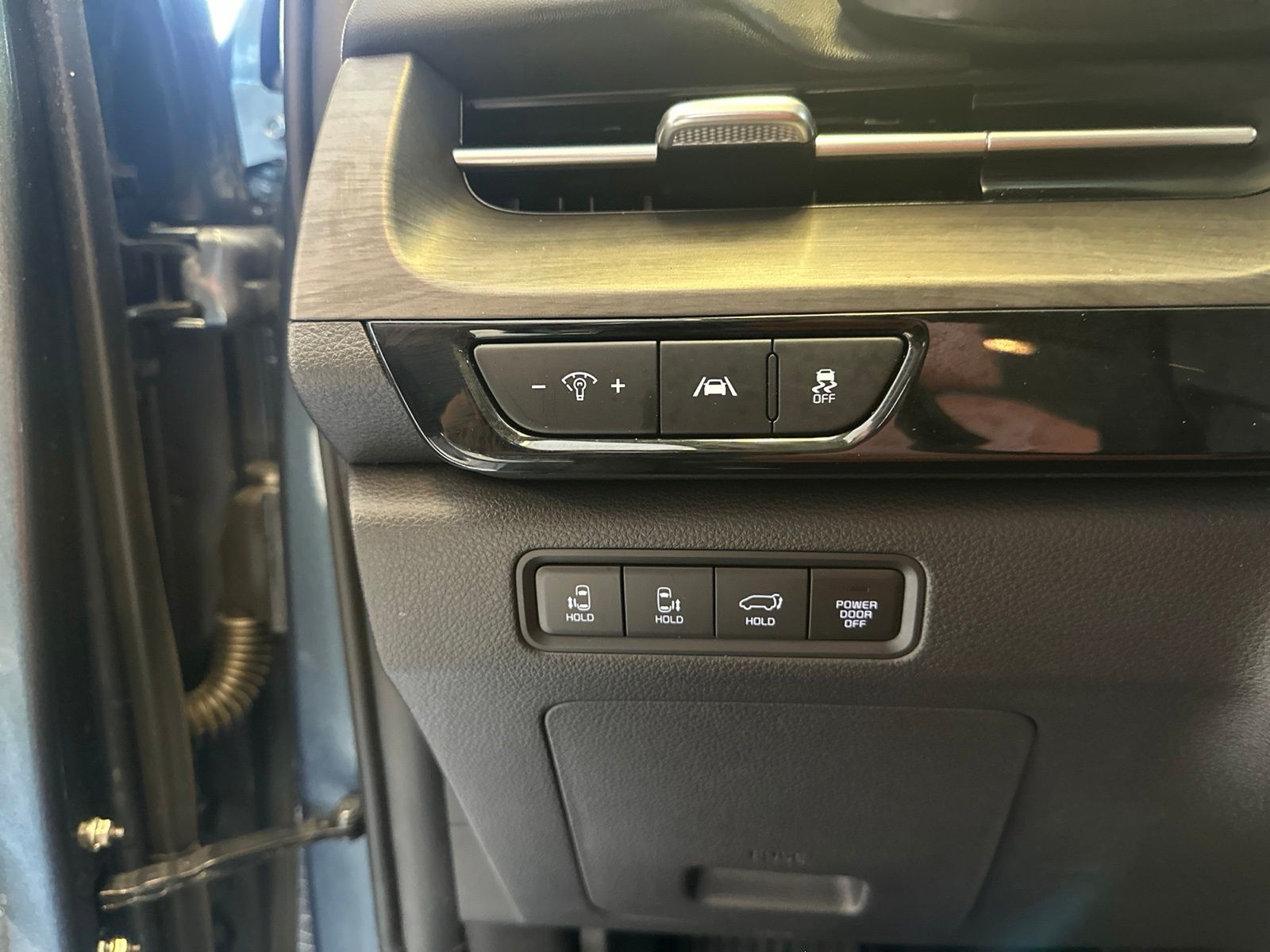 Used 2024 Blue Kia SX image 21