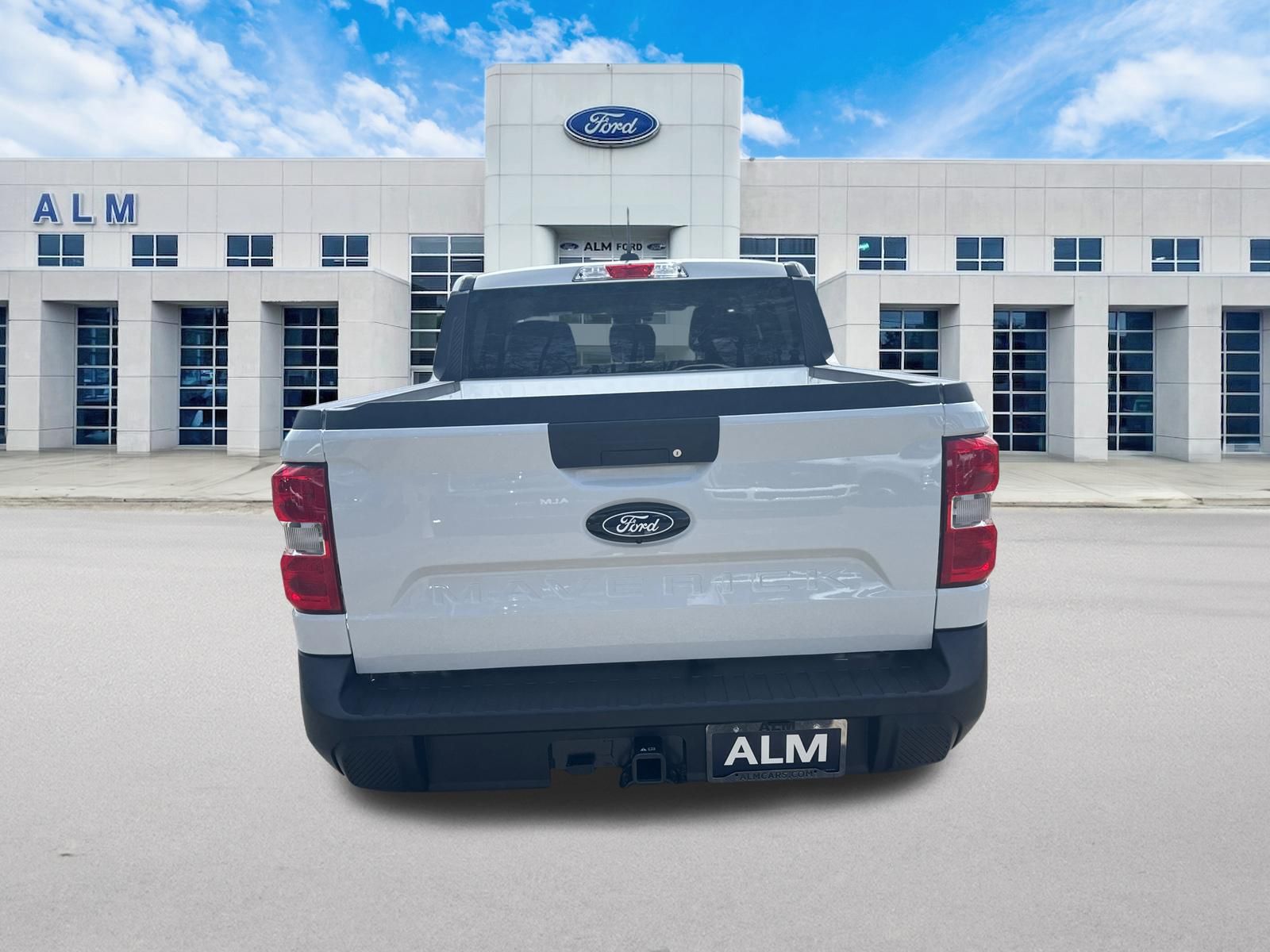 View vehicle photo 6