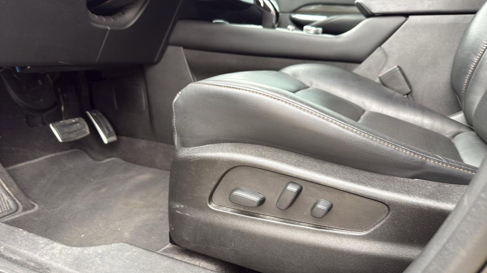 Used Car 2022 Cadillac Xt4  Sport For Sale Under $25,000 In Austin, Texas