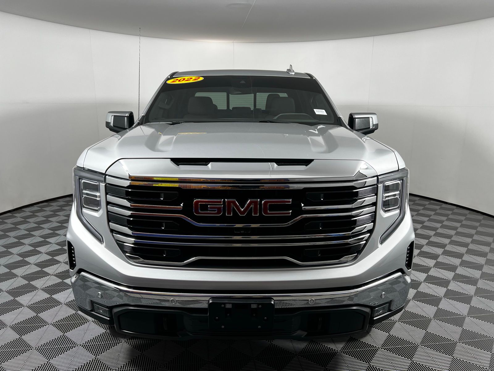 Thumbnail: 2022 GMC Sierra 1500 - 2