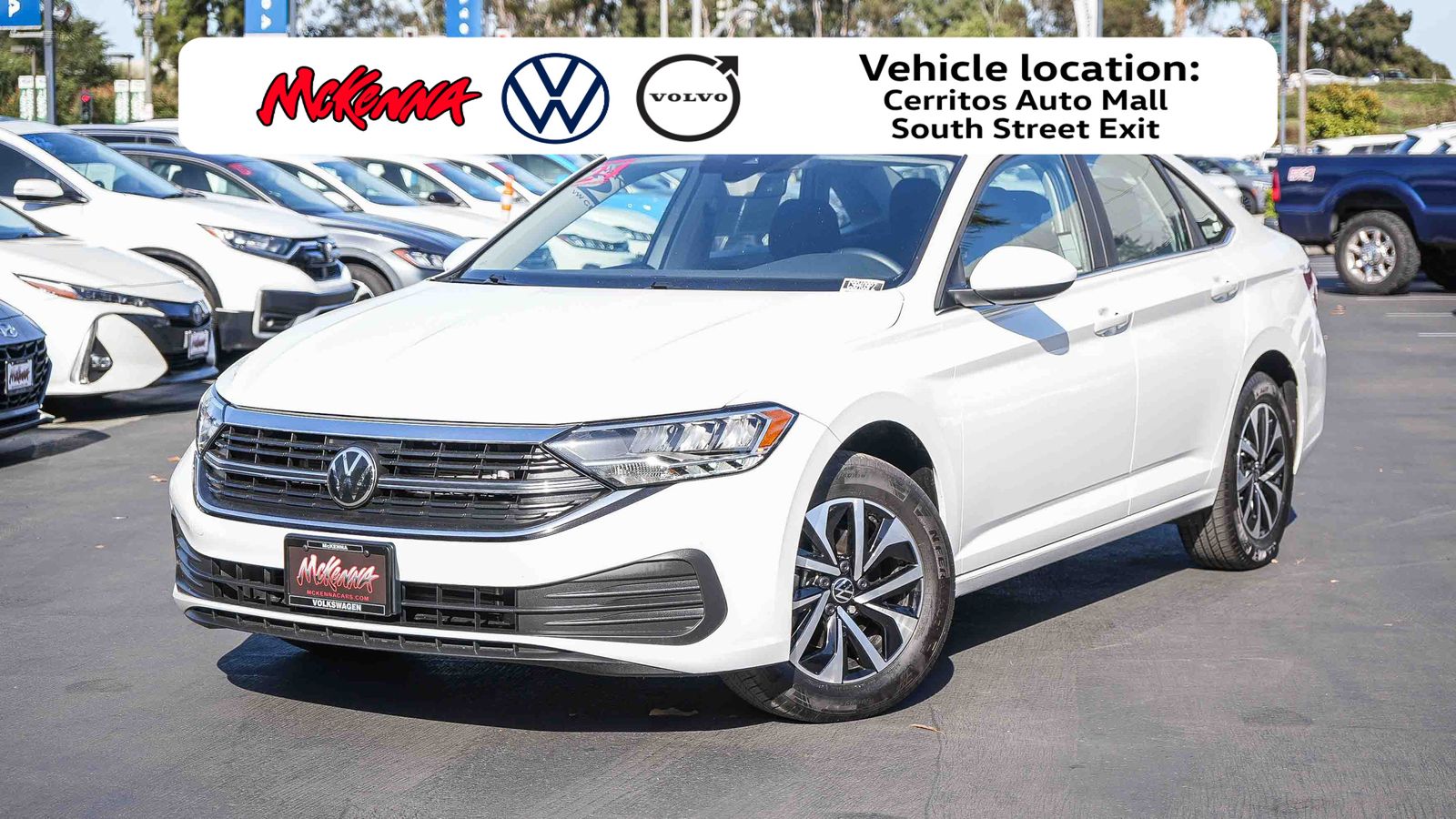 Pure White 2024 Volkswagen Jetta Sedan Front-Wheel Drive 8-Speed Automatic