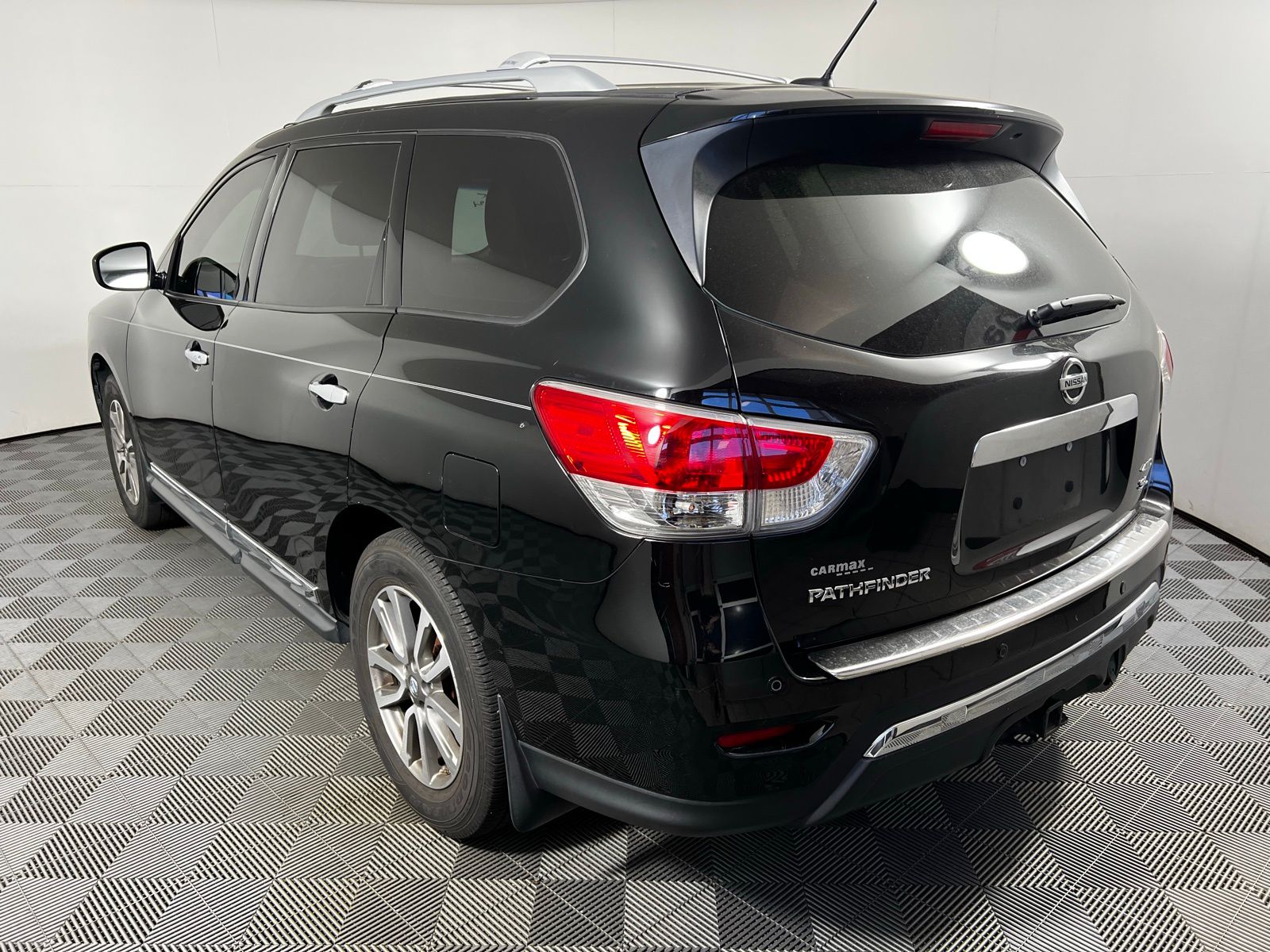 2014 Nissan Pathfinder SL 7