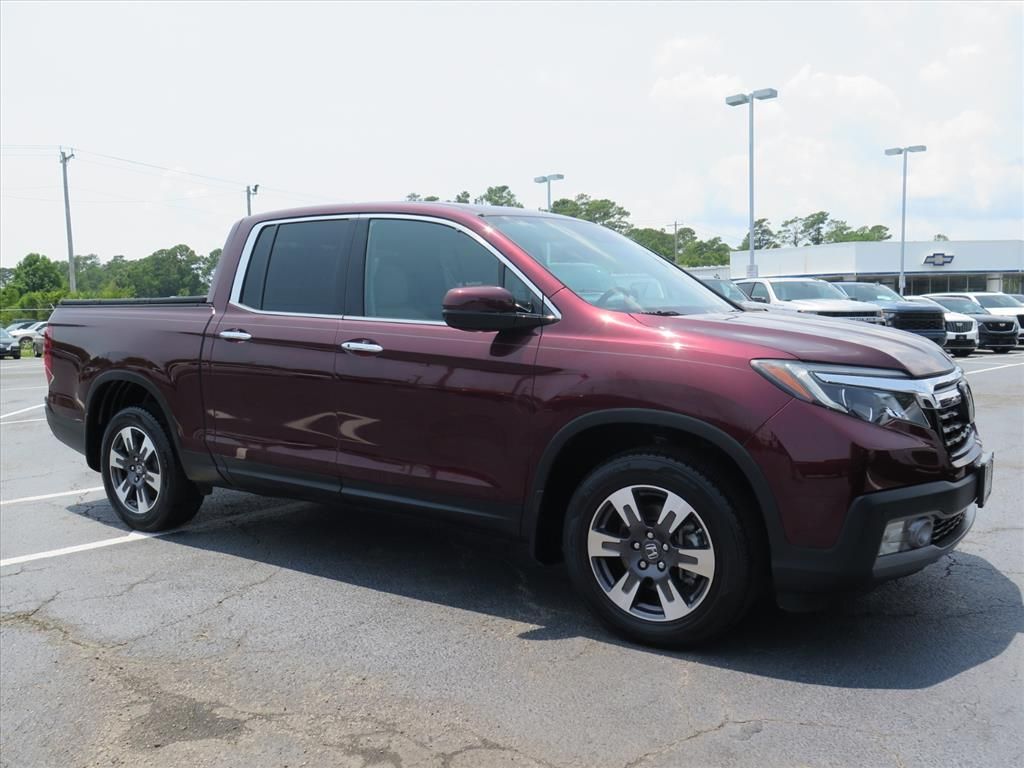 Red (Deep Scarlet Pearl) 2019 Honda Ridgeline Pickup Truck All-Wheel Drive 6-Speed Automatic
