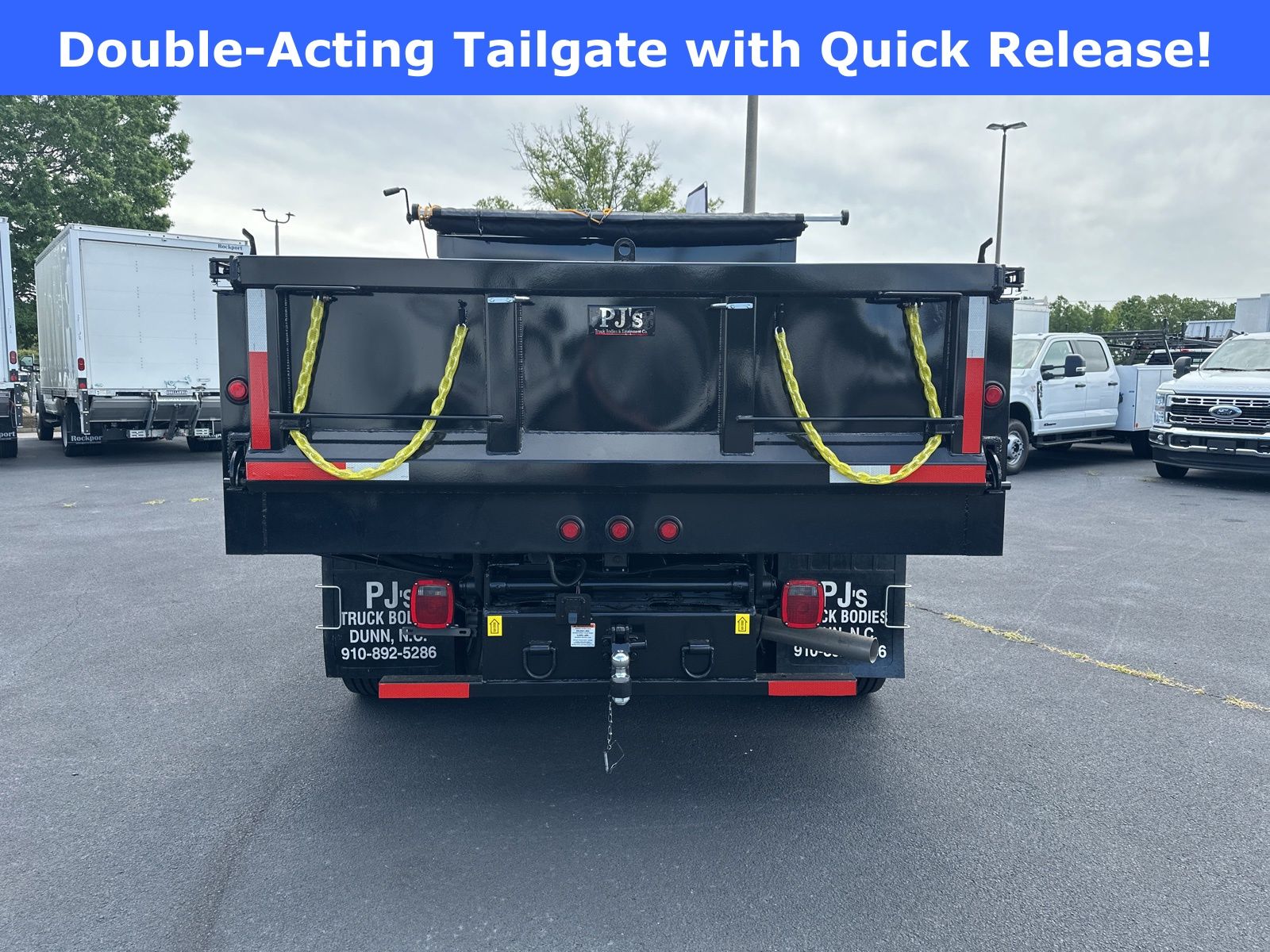 2025 Ford F-350 Super Duty Chassis Cab XL - Photo 7