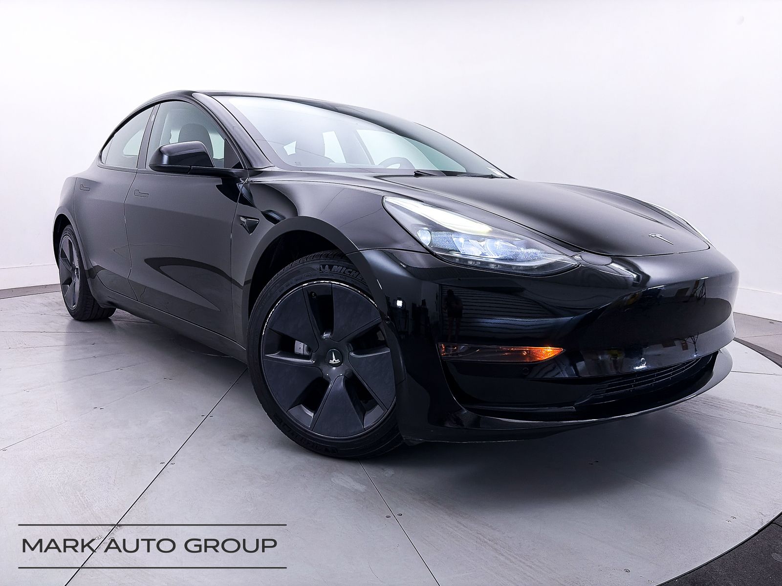 2022 Tesla Model 3 Base