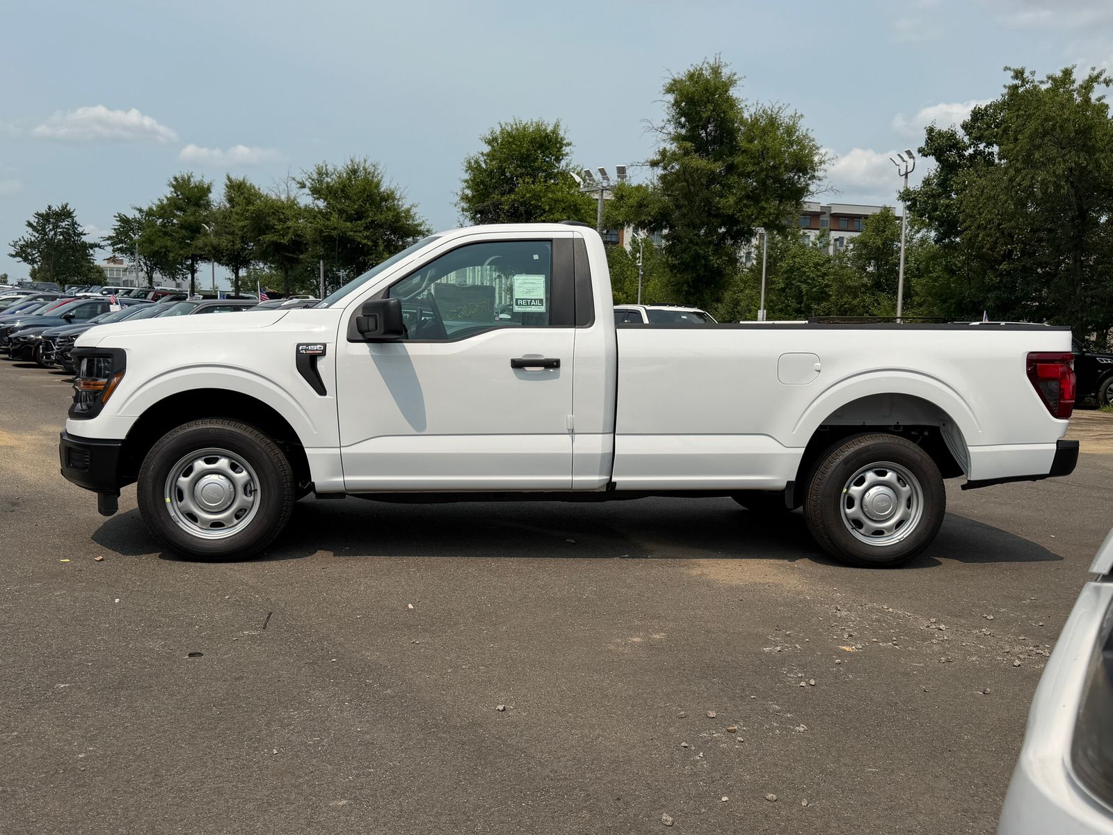 New 2026 Oxford White Ford XL image 3