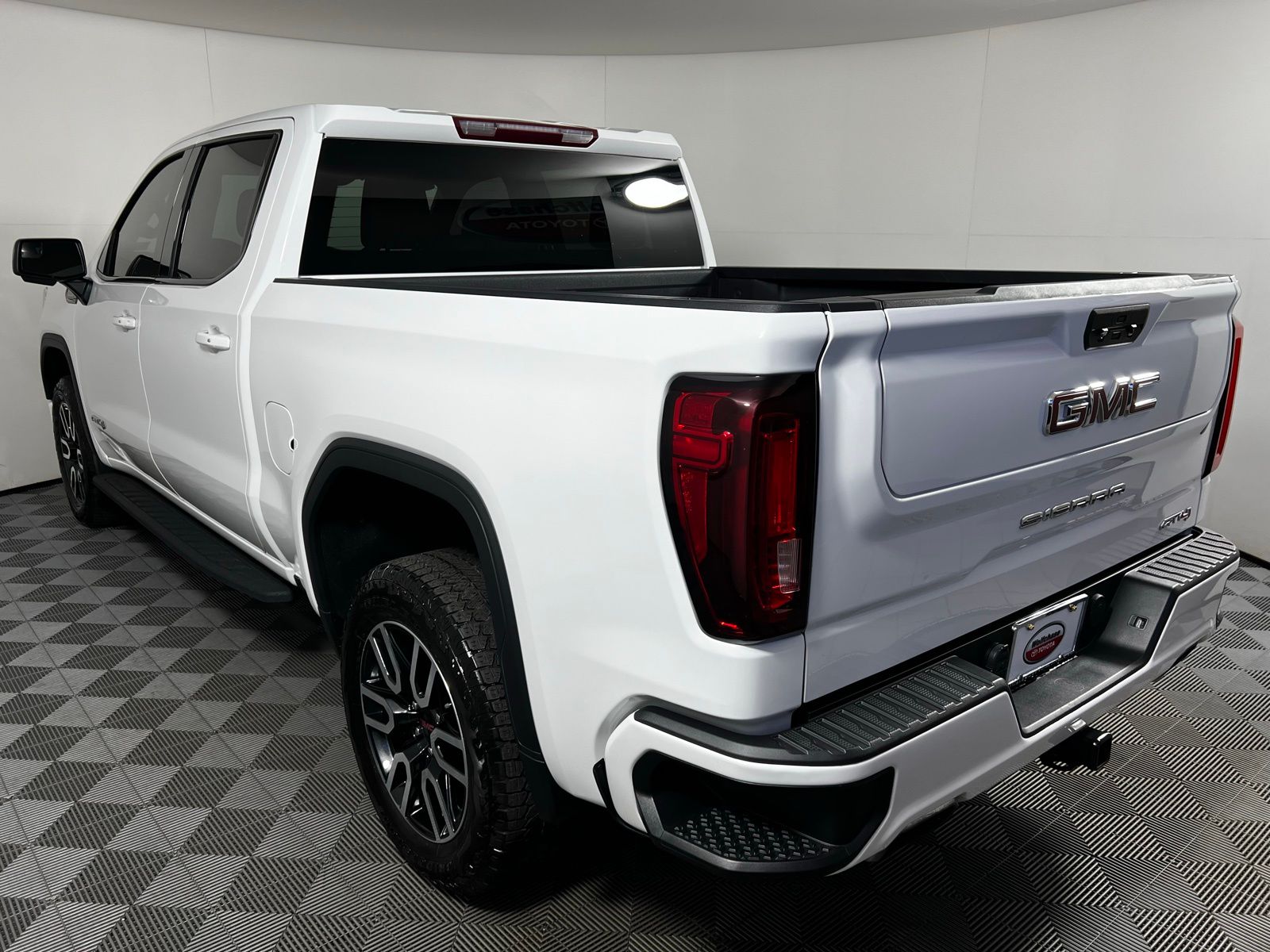 2021 GMC Sierra 1500 AT4 13