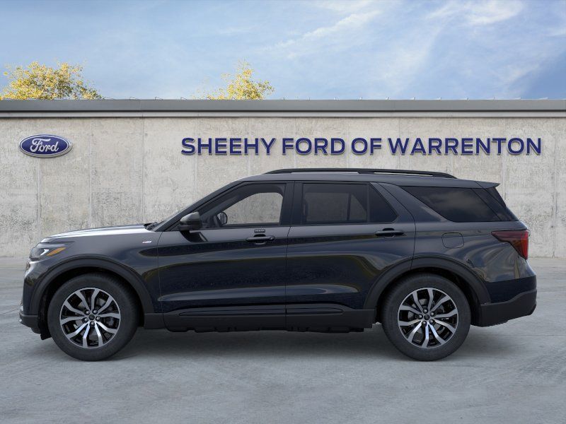 New 2026 Agate Black Metallic Ford ST-Line image 5