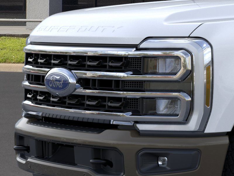 New 2026 White Ford King Ranch image 17