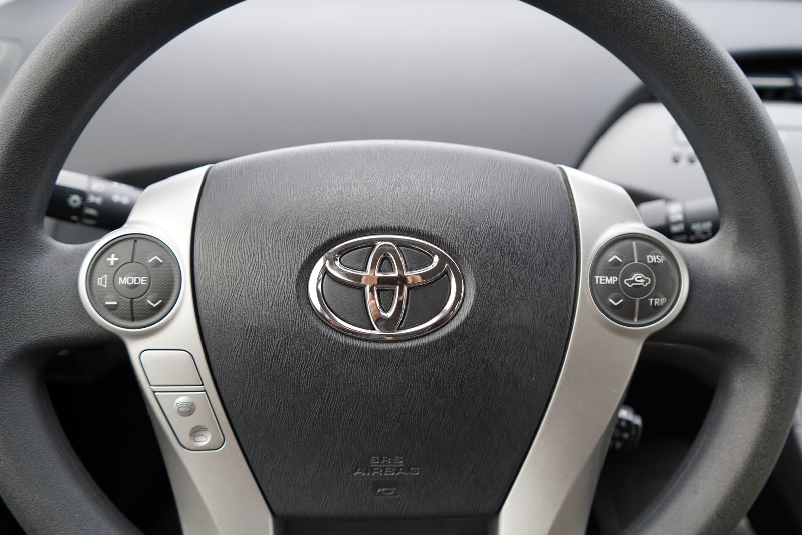 2015 Toyota Prius Four 14