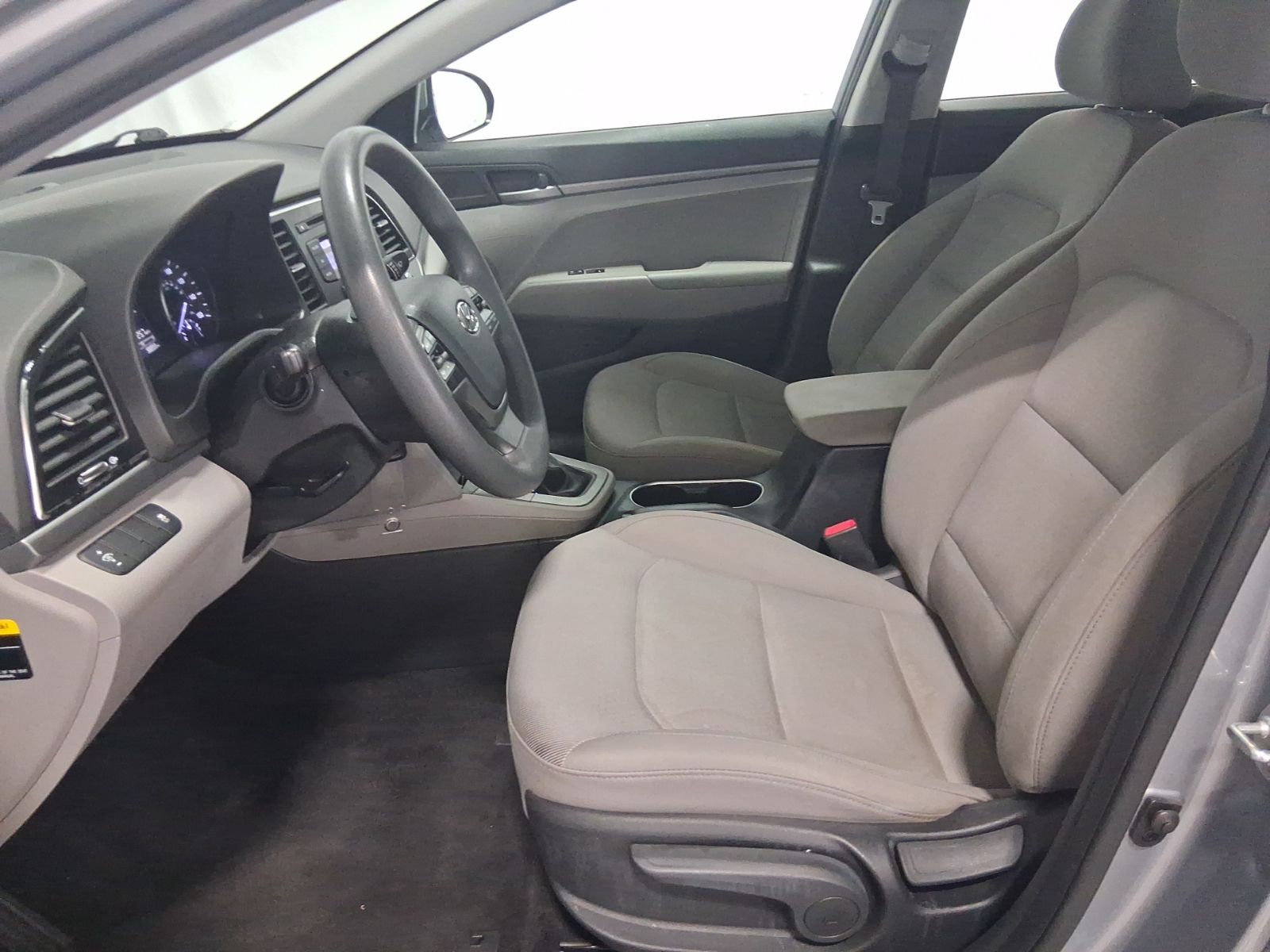 Used Car 2017 Hyundai Elantra  Se For Sale Under $10,000 In Austin, Texas