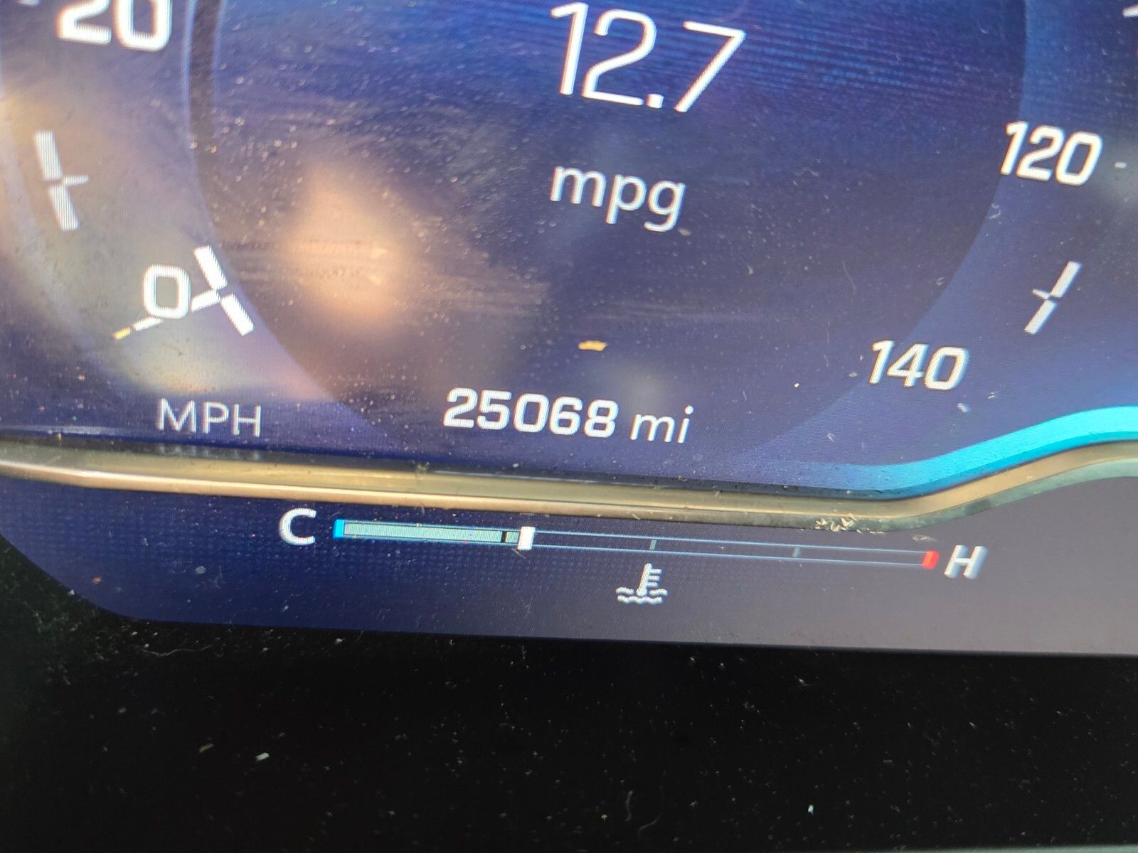 Used 2025 White Chevrolet LT image 29