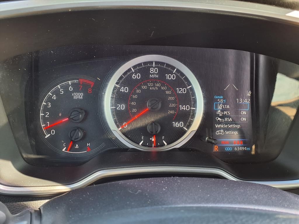 2021 Toyota Corolla Hatchback SE Gray at Community Toyota