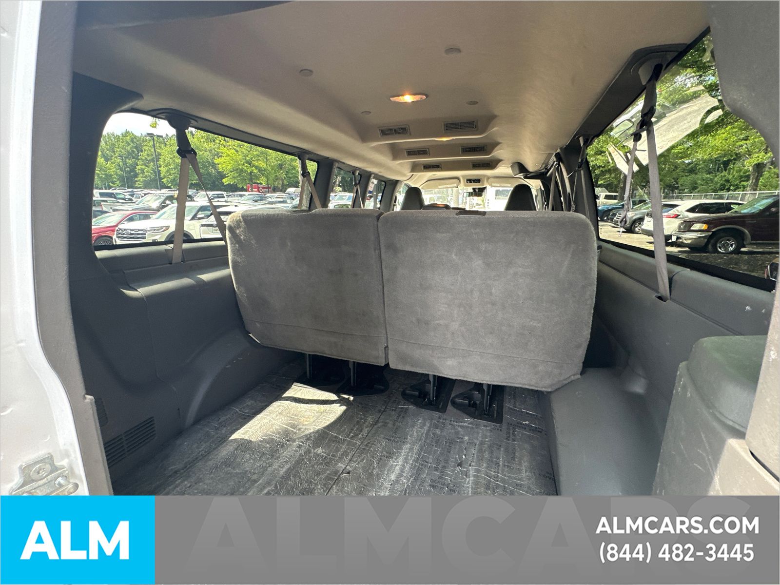 Used 2025 White Chevrolet LT image 18