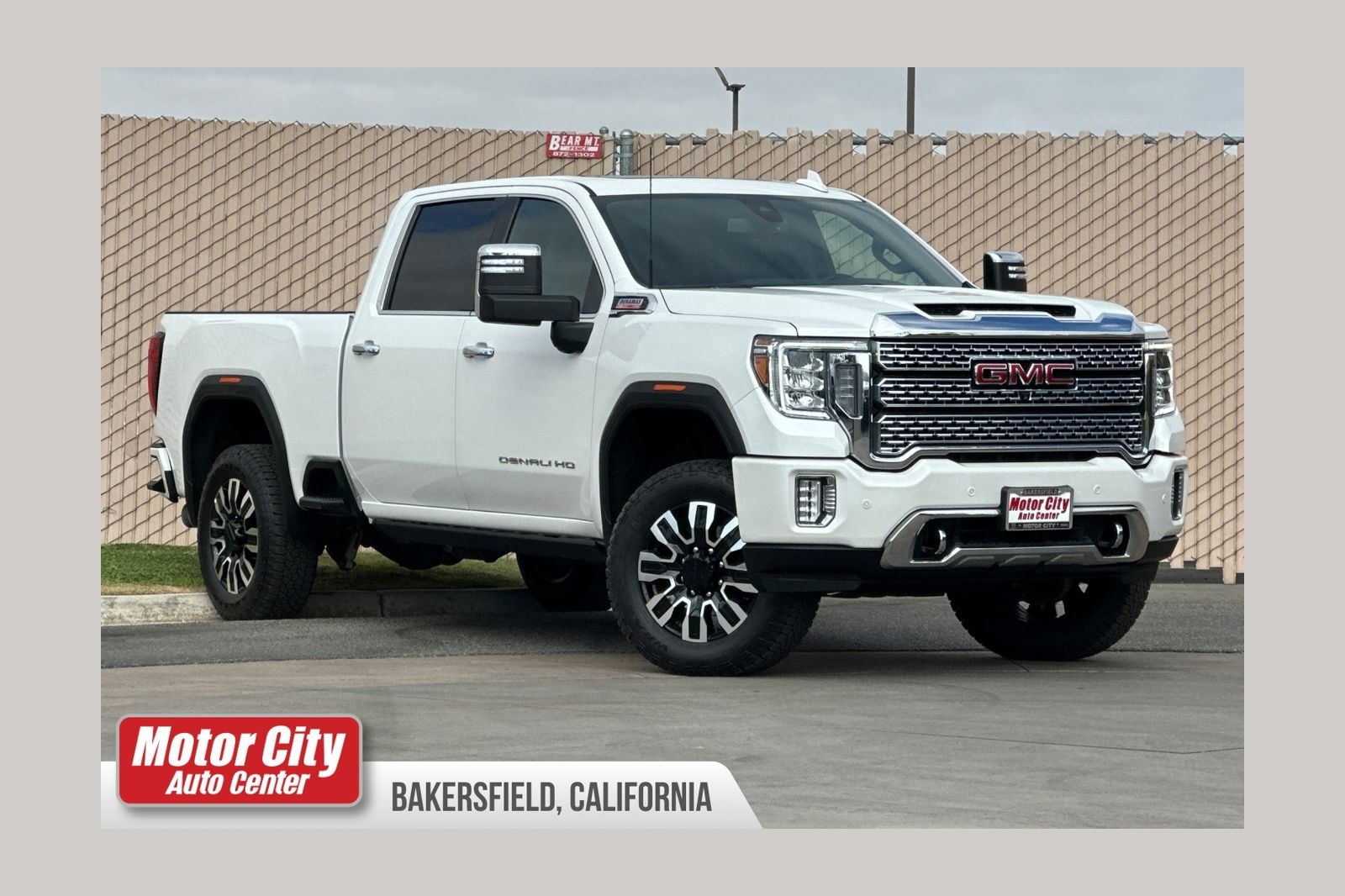 White Frost 2022 GMC Sierra 2500HD Pickup Truck Four-Wheel Drive Automatic