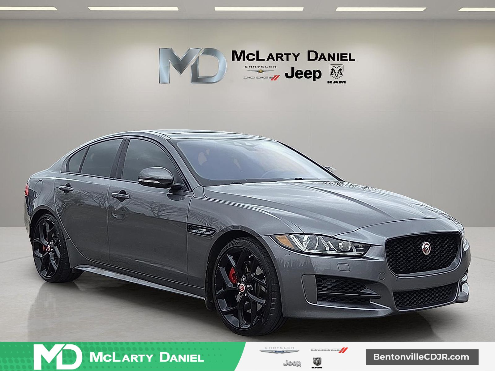 2017 Jaguar XE 35t R-Sport AWD