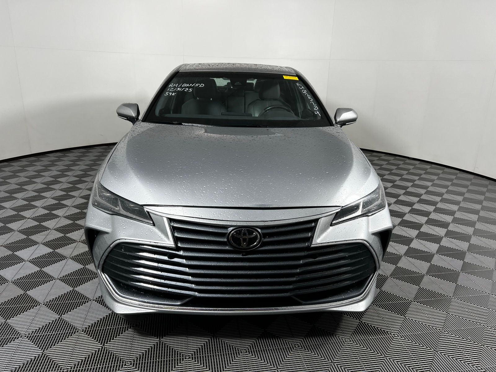 Thumbnail: 2019 Toyota Avalon - 2