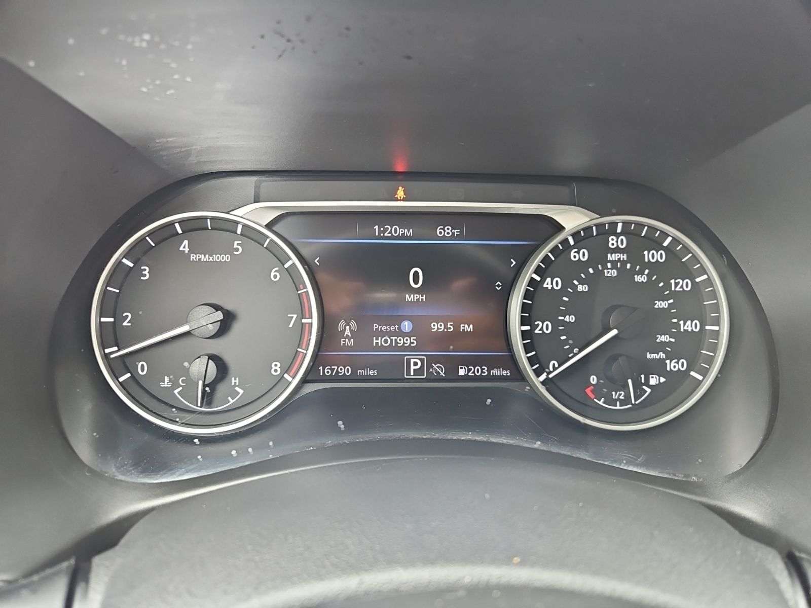 Used 2025 Gray Nissan SV image 6