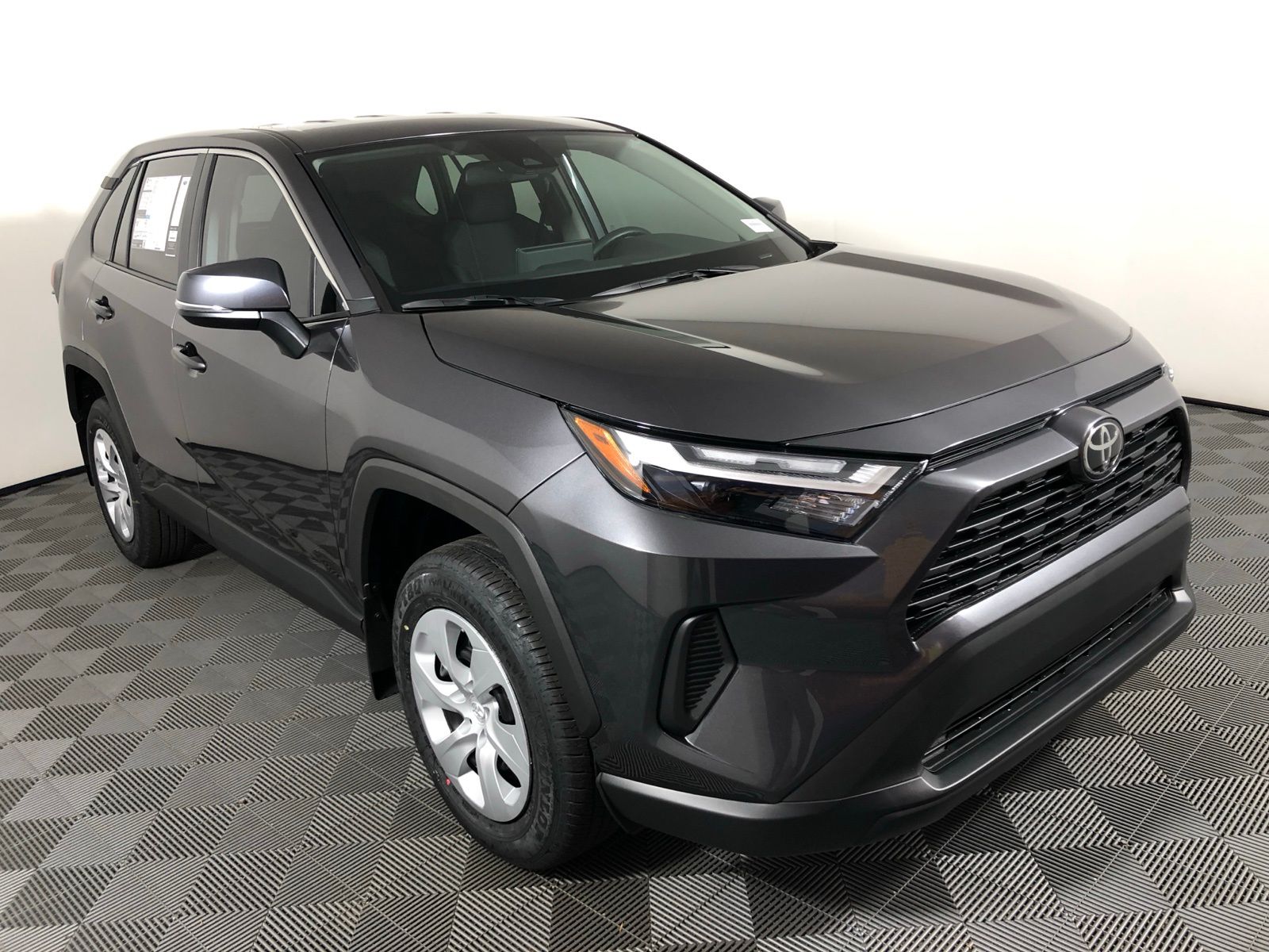 Thumbnail: 2025 Toyota RAV4 - 3
