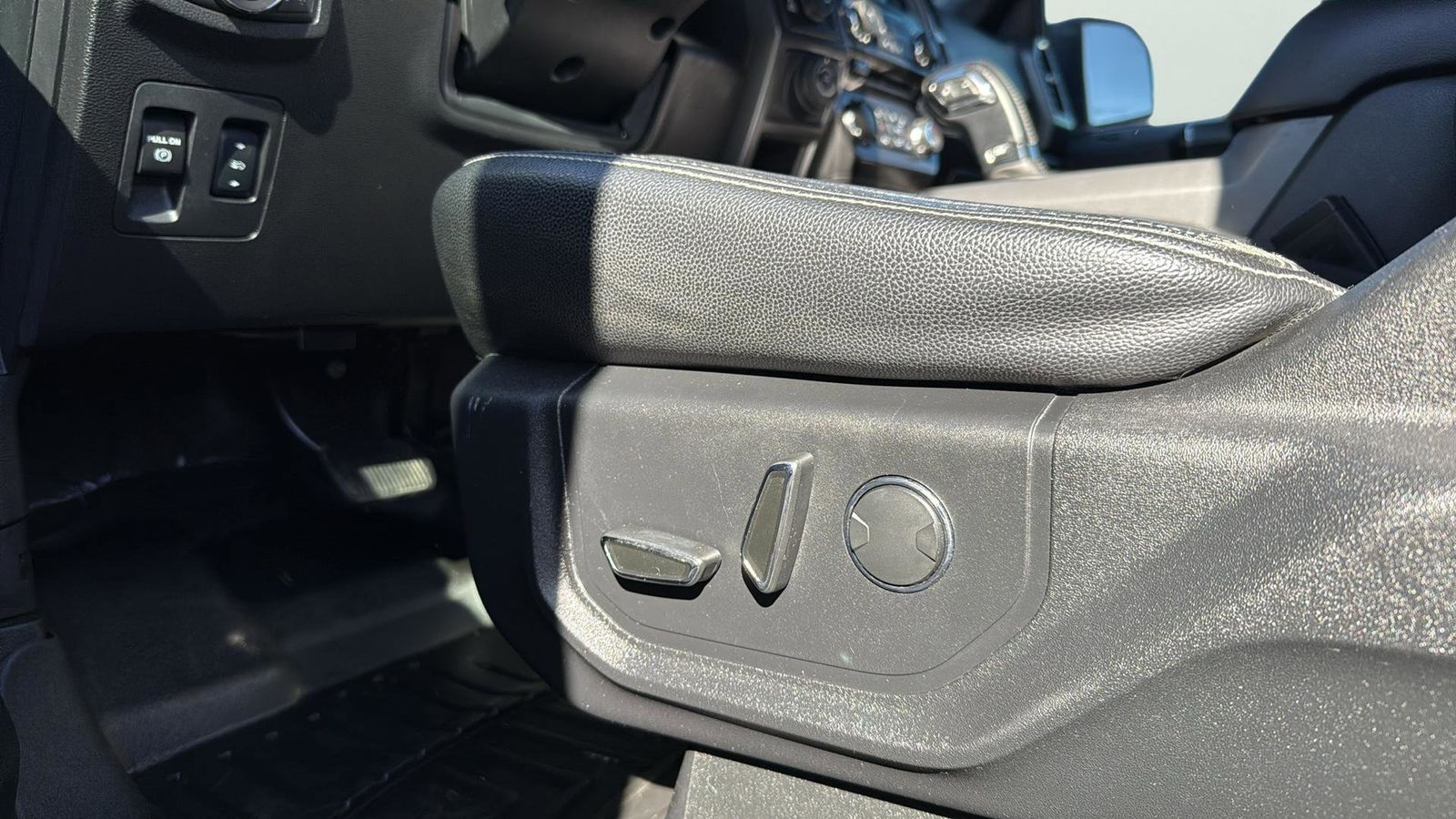 Used Car 2018 Ford F-150  Xlt For Sale Under $25,000 In Austin, Texas