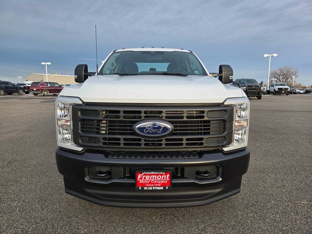 2026 Ford F-350SD thumbnail 8