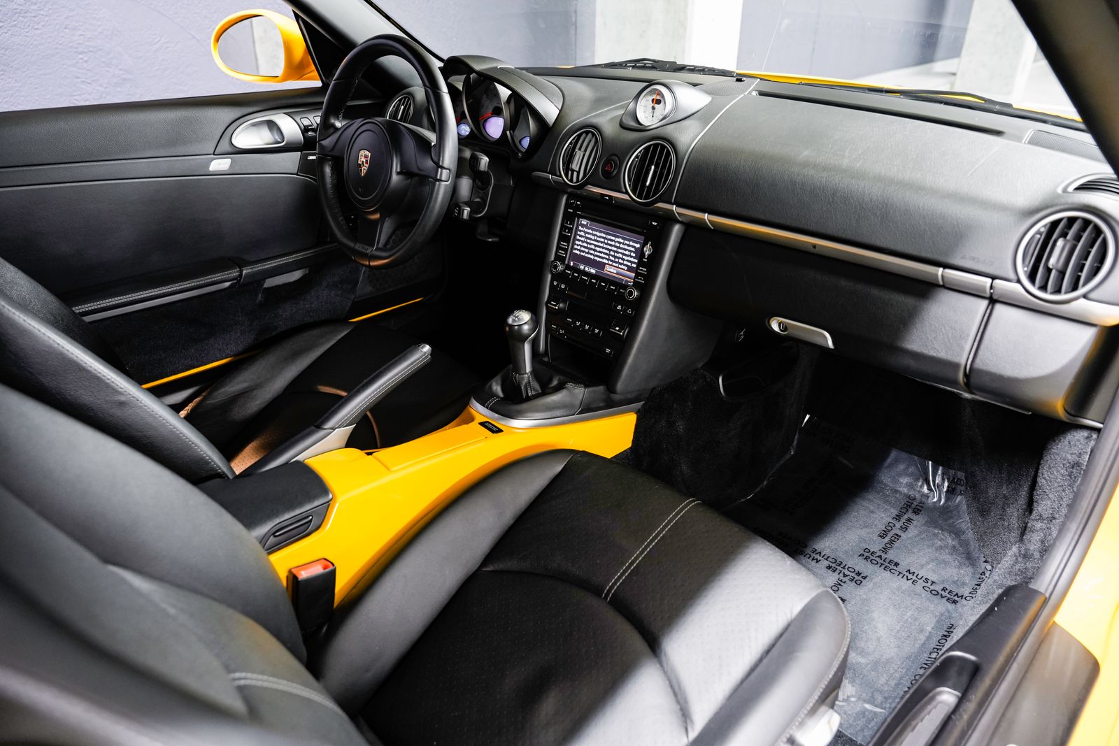 2011 Porsche Cayman S — photo 26