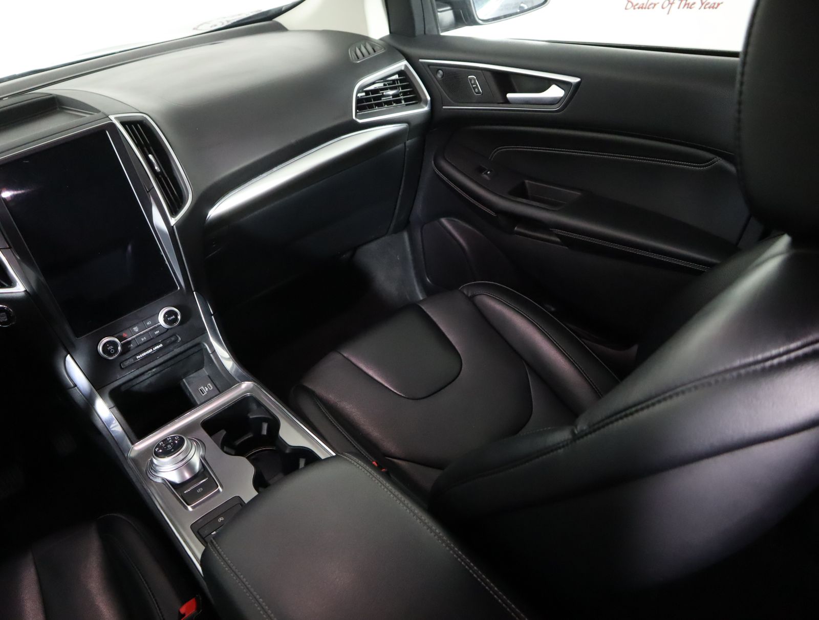 2022 Ford Edge Titanium photo