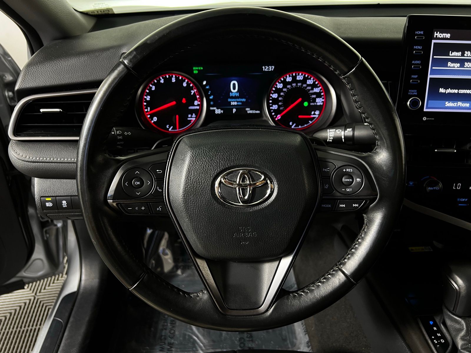 Thumbnail: 2023 Toyota Camry - 15