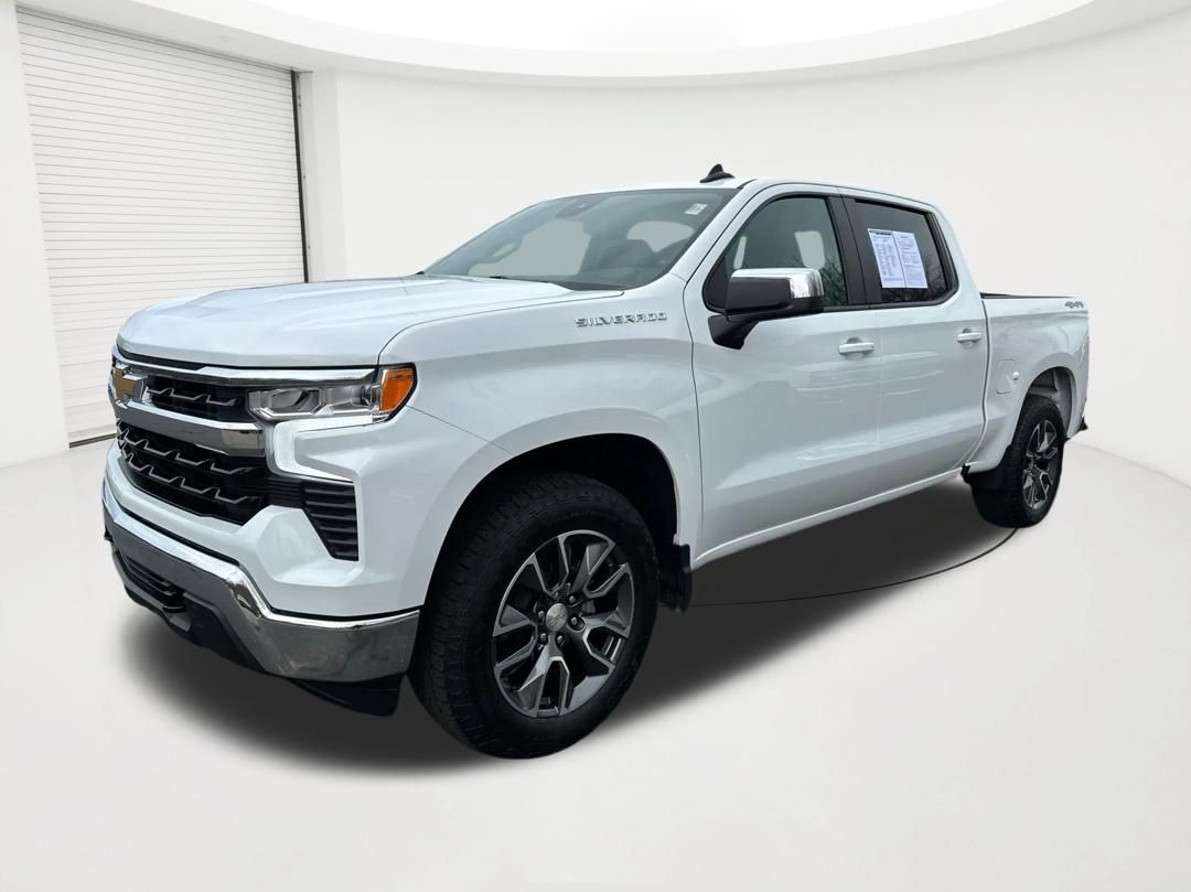 Summit White 2022 Chevrolet Silverado 1500 Pickup Truck Four-Wheel Drive 8-Speed Automatic