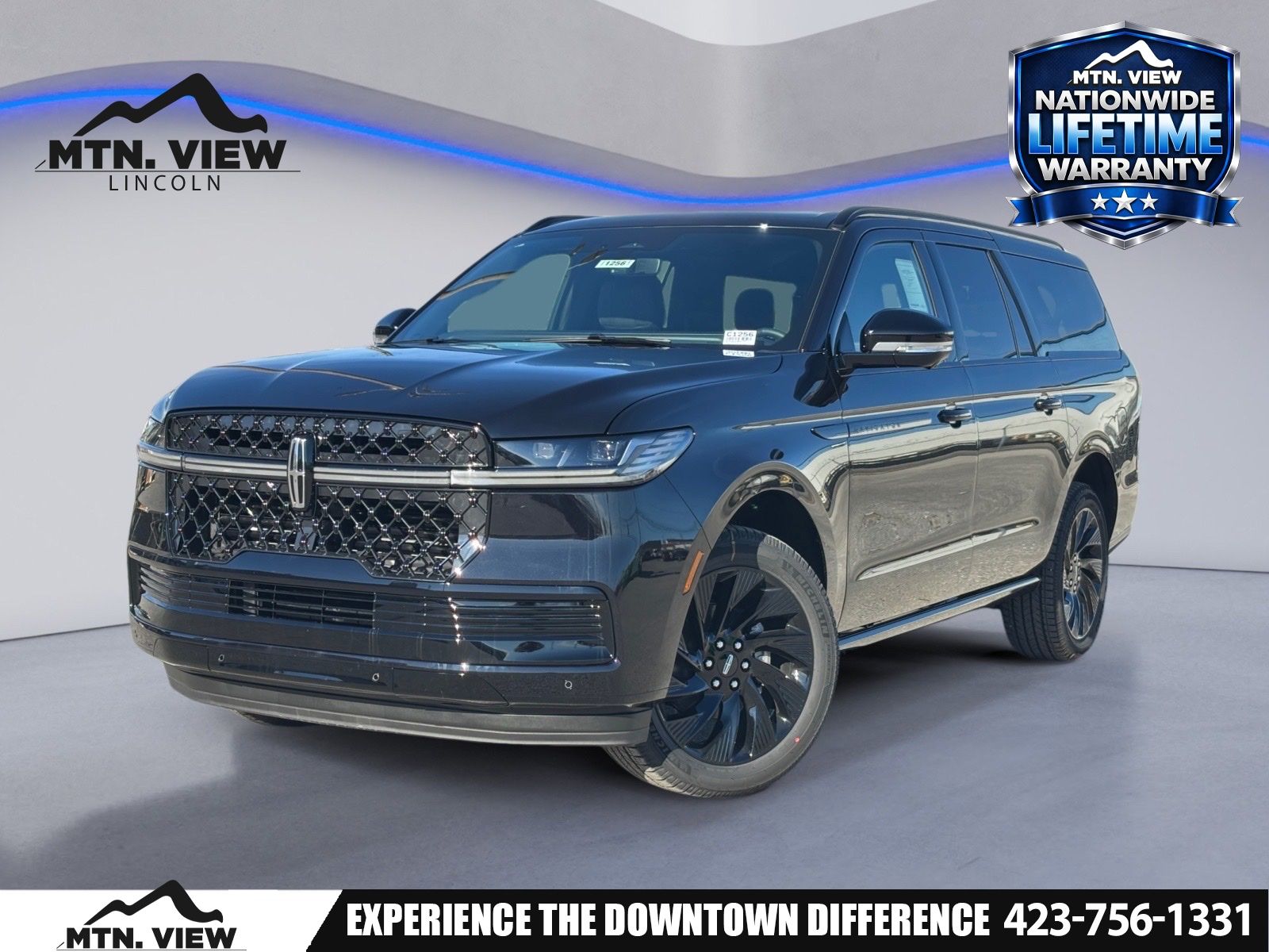 Infinite Black Metallic Clearcoat 2025 Lincoln Navigator L Reserve 4WD SUV / Crossover Four-Wheel Drive Automatic