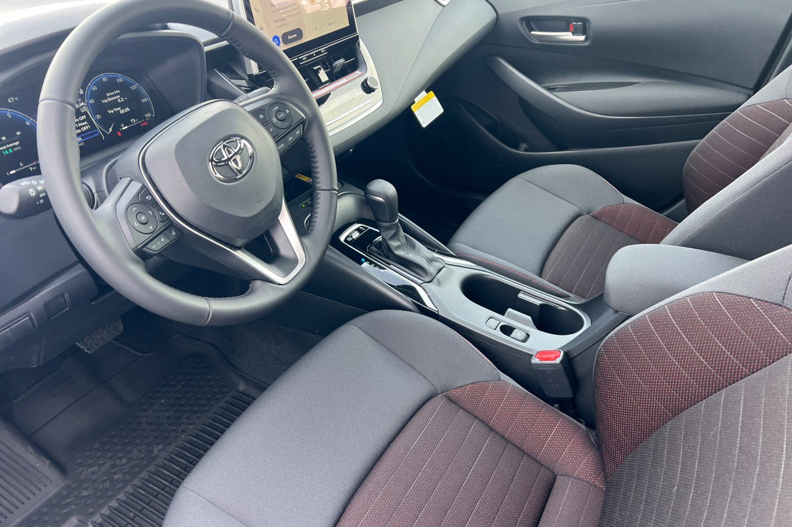 View vehicle photo 7