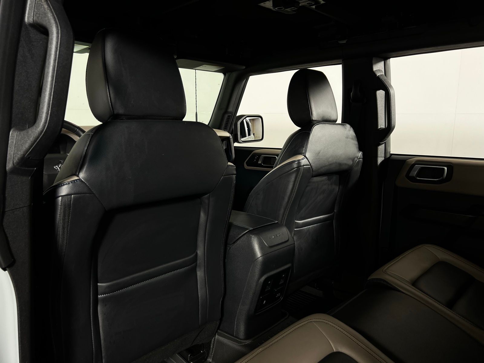 Thumbnail: 2024 Ford Bronco - 24