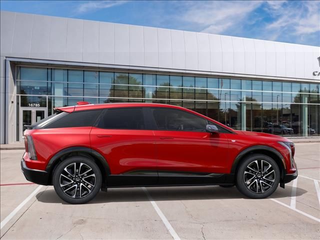 2026 Cadillac OPTIQ Sport - 4