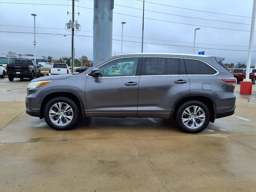 2015 Toyota Highlander XLE V6 Gray at Gullo Toyota