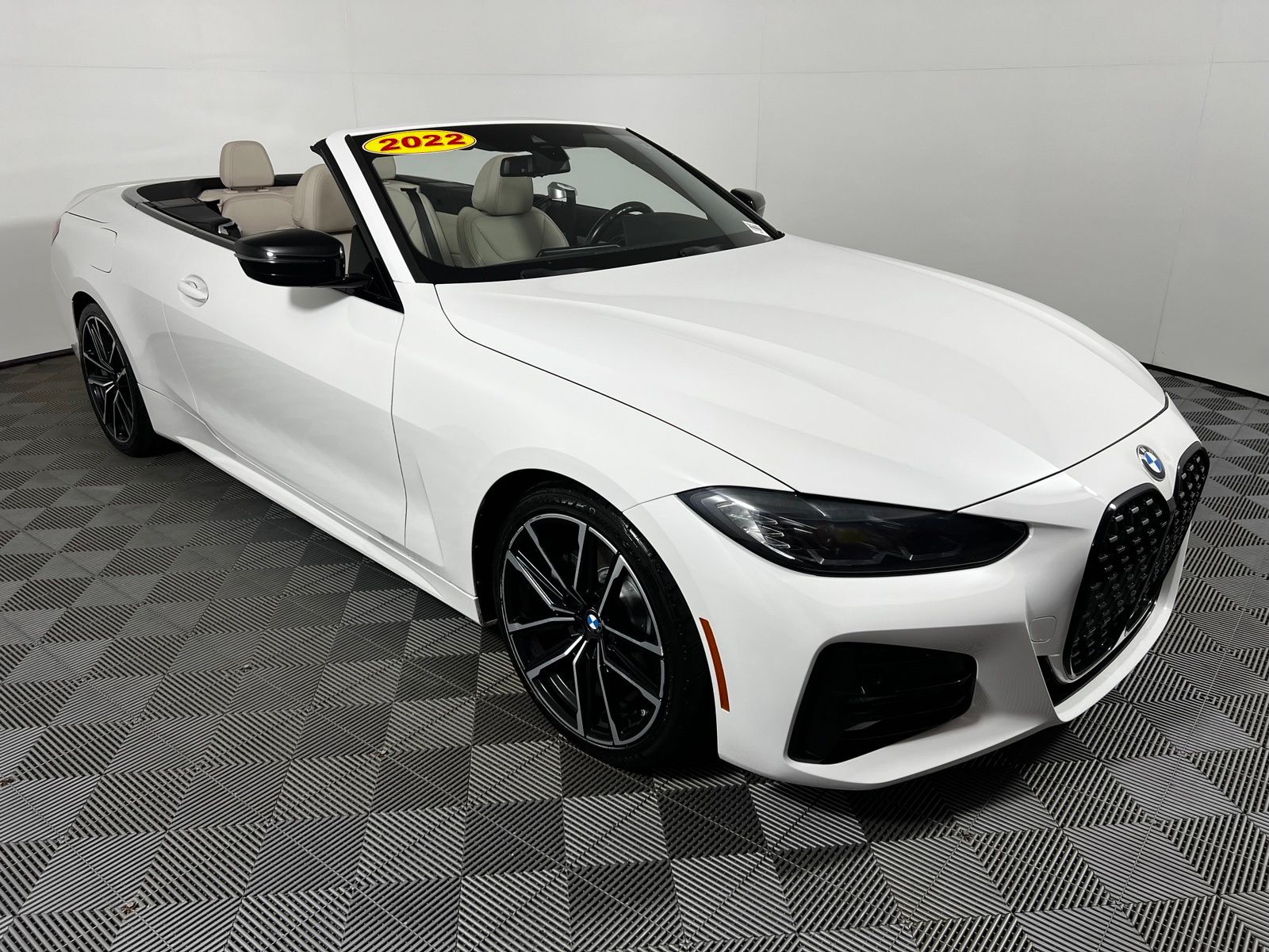 Thumbnail: 2022 BMW 4 Series - 3