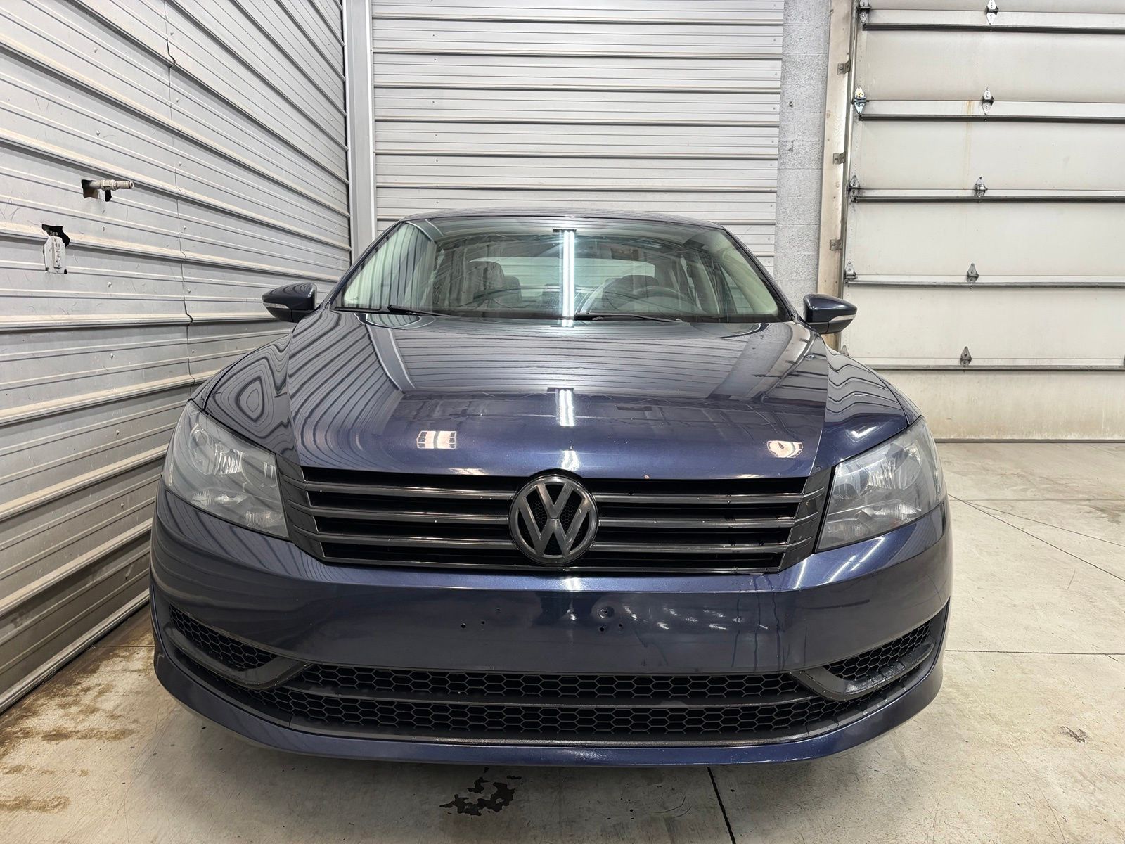 Photo 2 of 2012 Volkswagen Passat 2.5 SE