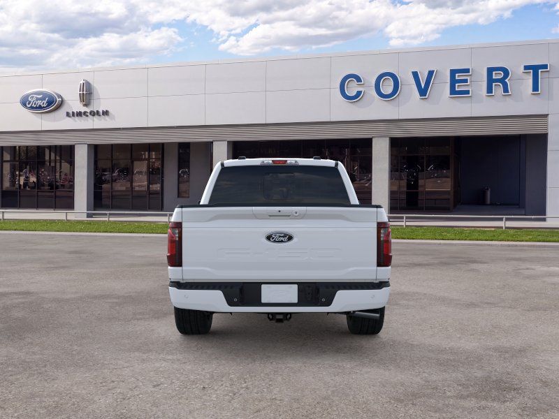 New 2026 White Ford XLT image 5