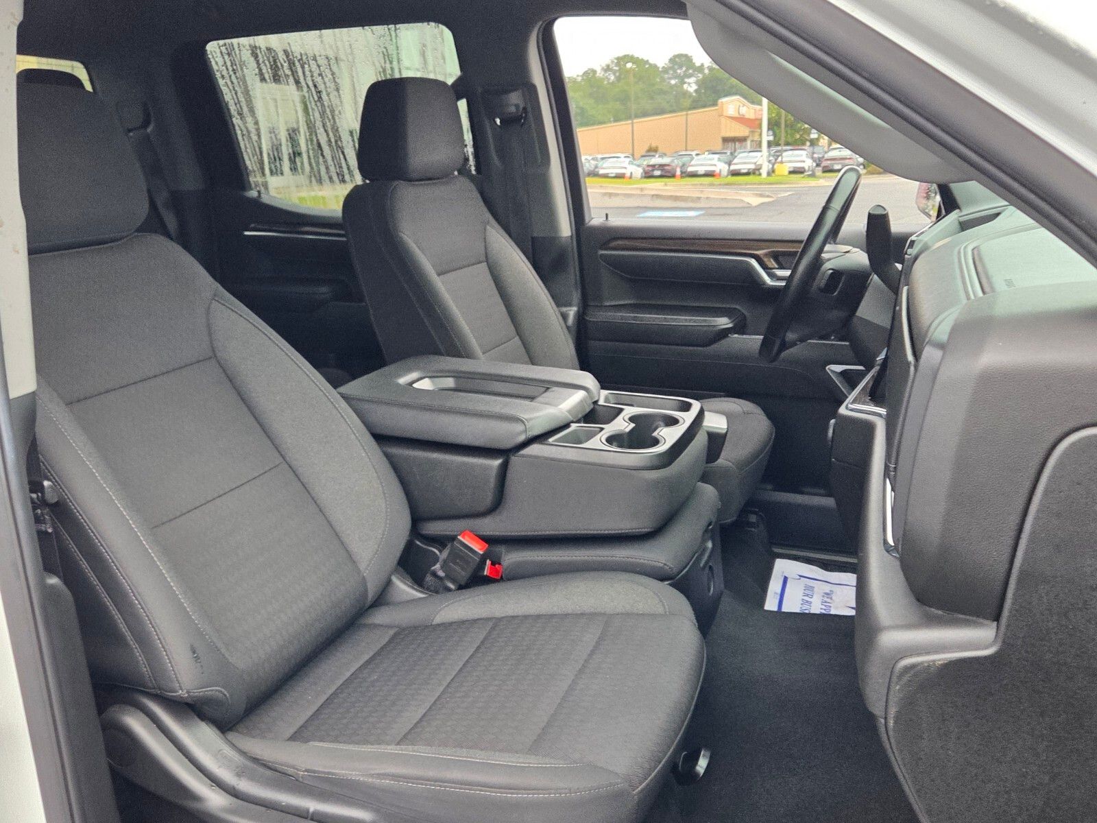 Used 2025 White Chevrolet LT image 16
