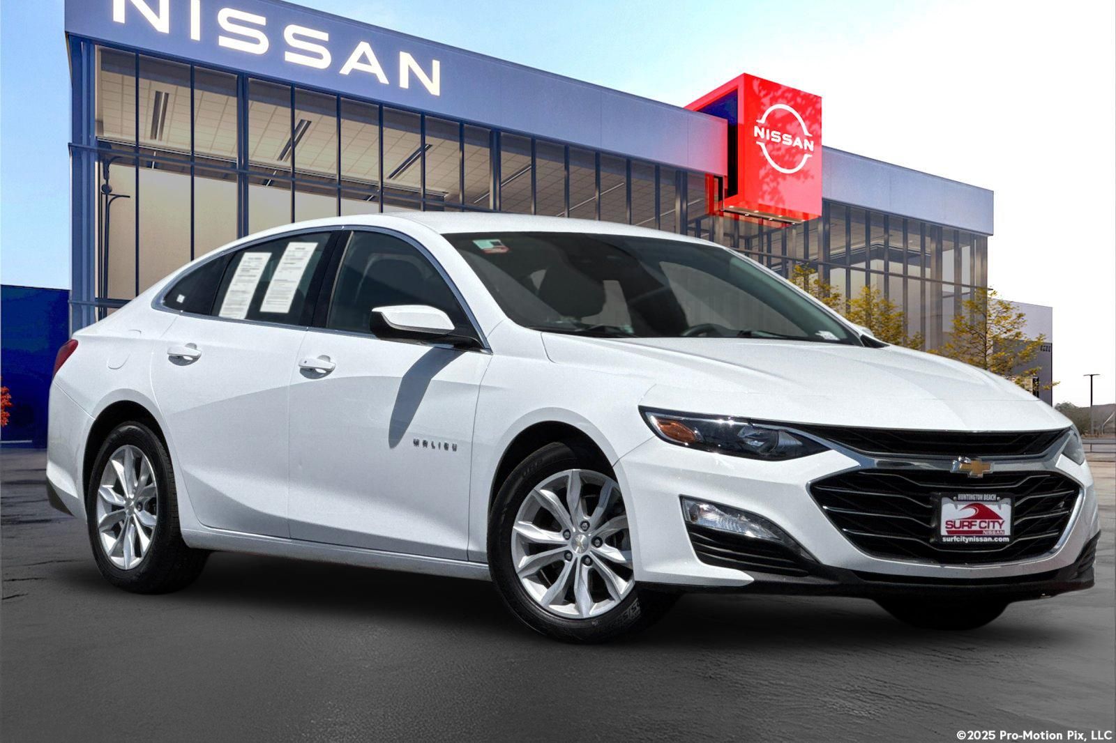 Summit White 2024 Chevrolet Malibu Sedan Front-Wheel Drive Continuously Variable Transmission