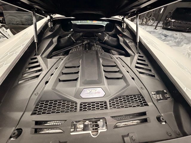 Used 2024 Lamborghini Huracan Sterrato Coupe