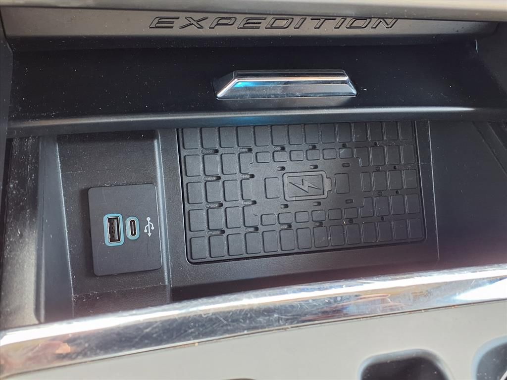 2024 Ford Expedition Max XLT Red at Legacy Ford