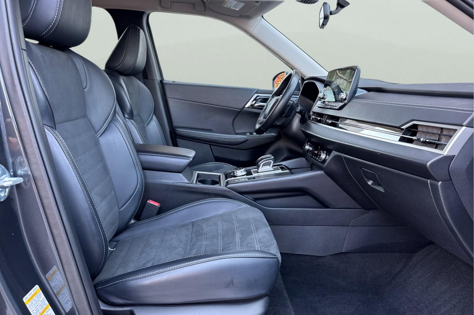 Used 2024 Mitsubishi Outlander SUV