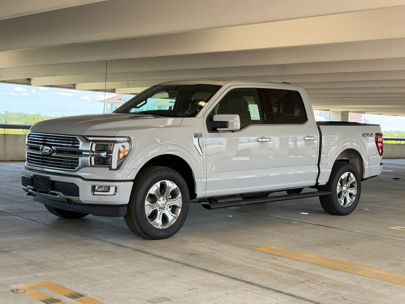 New 2026 Avalanche Ford Platinum image 2
