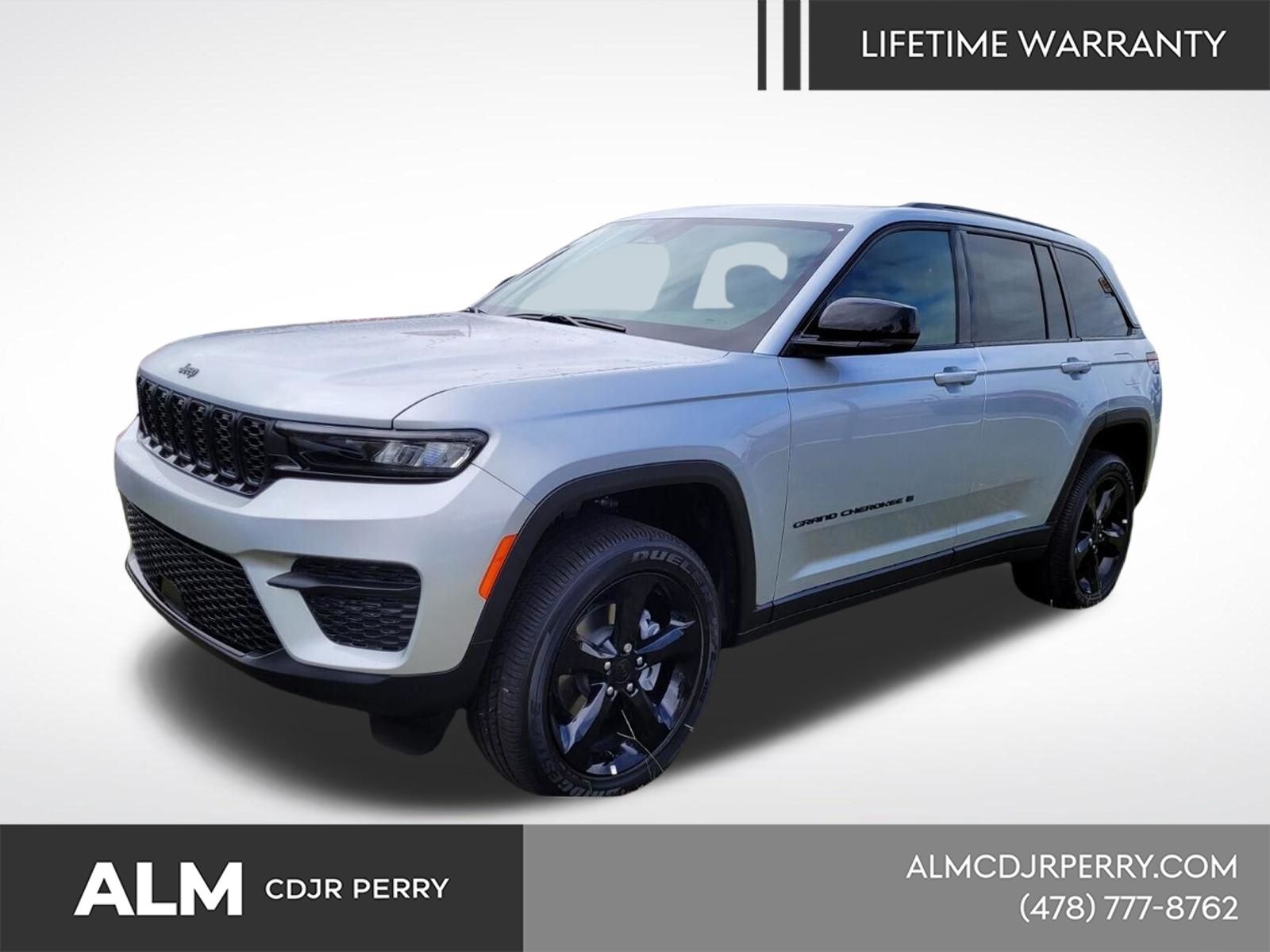 2025 Jeep Grand Cherokee Laredo