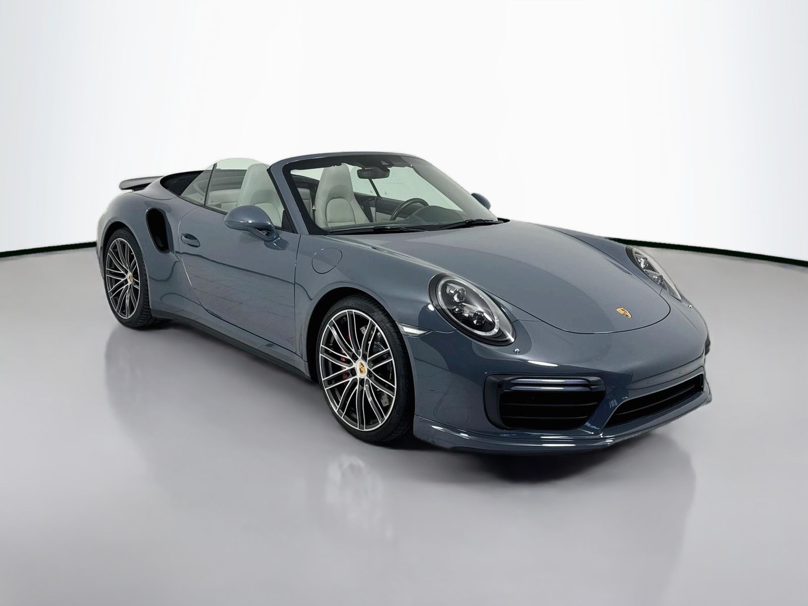 Gray (Graphite Blue Metallic) 2017 Porsche 911 Convertible All-Wheel Drive 7-Speed Automatic