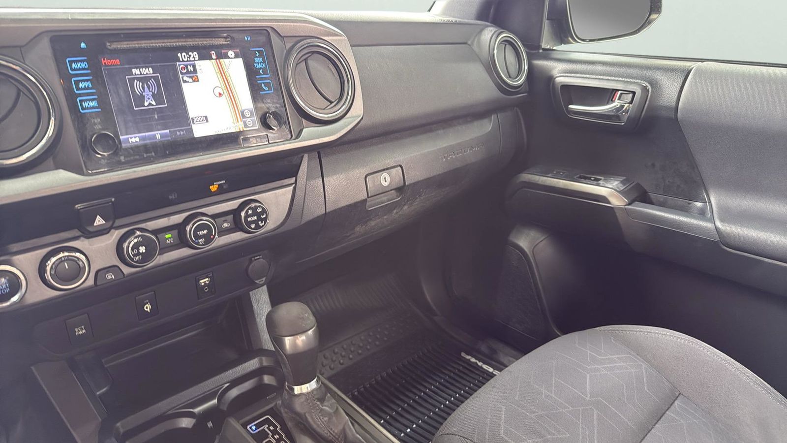 Used Car 2017 Toyota Tacoma  Sr For Sale Under $25,000 In Austin, Texas